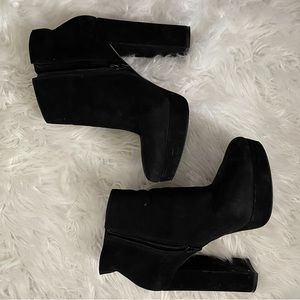 Steve Madden booties